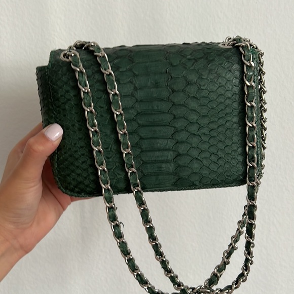 Leather luxury handbag - Picture 2 of 3